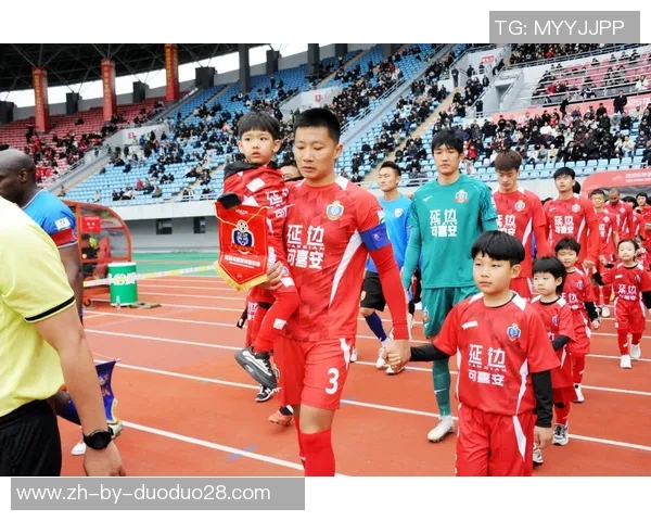 中国足球三巨星闪耀史册